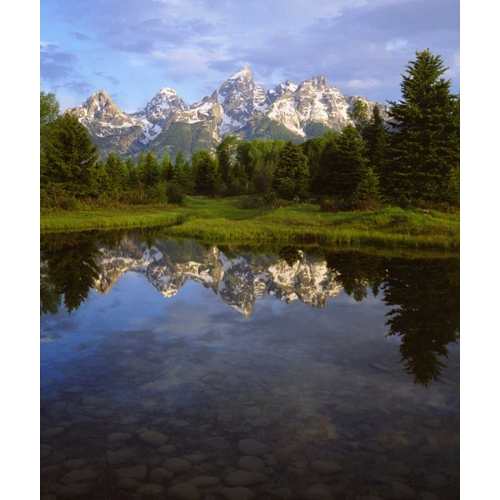 Wyoming Grand Tetons reflect in the Snake River